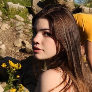 Meet your Posher, Lauren